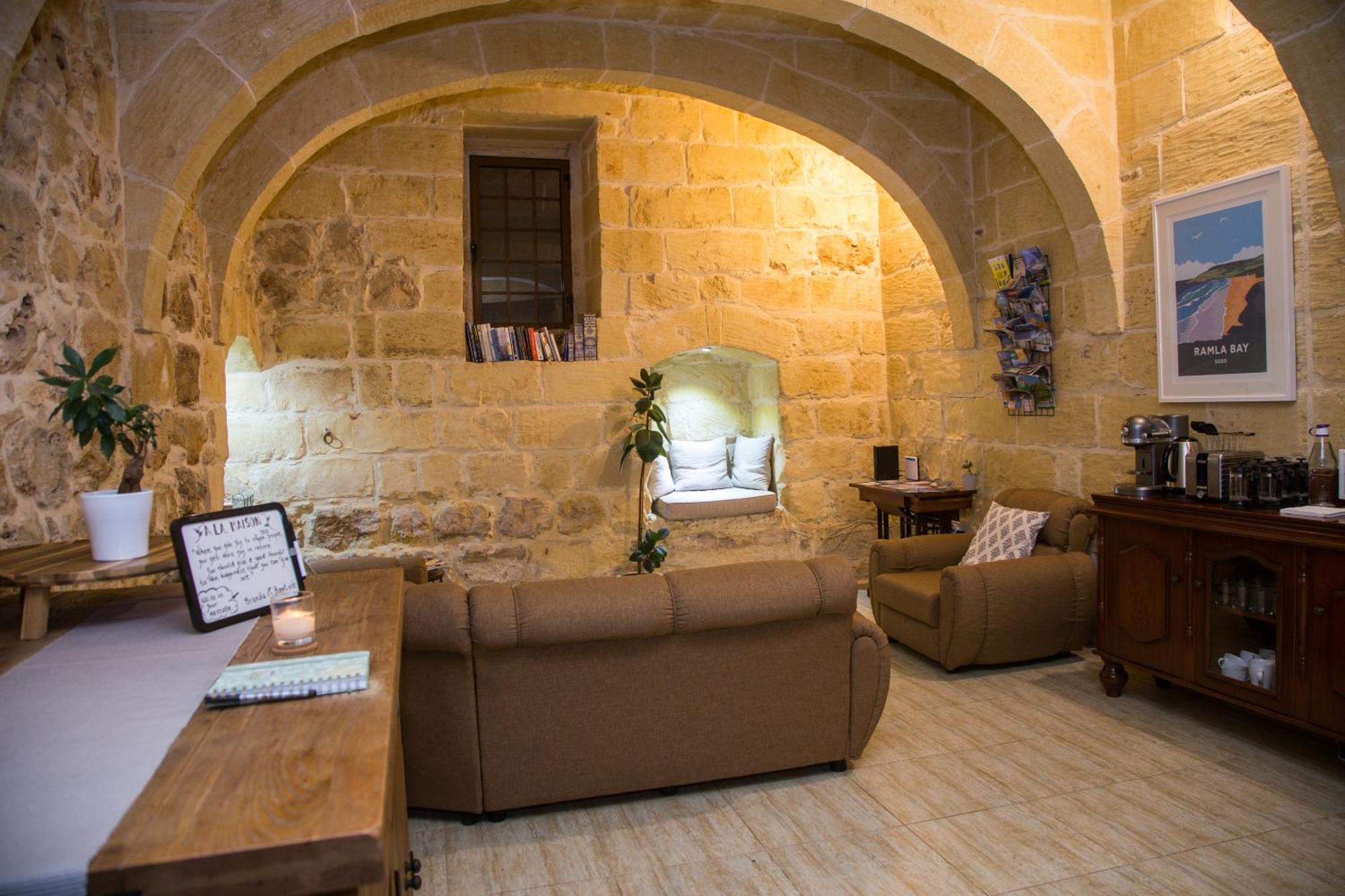 A La Maison B&B Xagħra Exterior foto