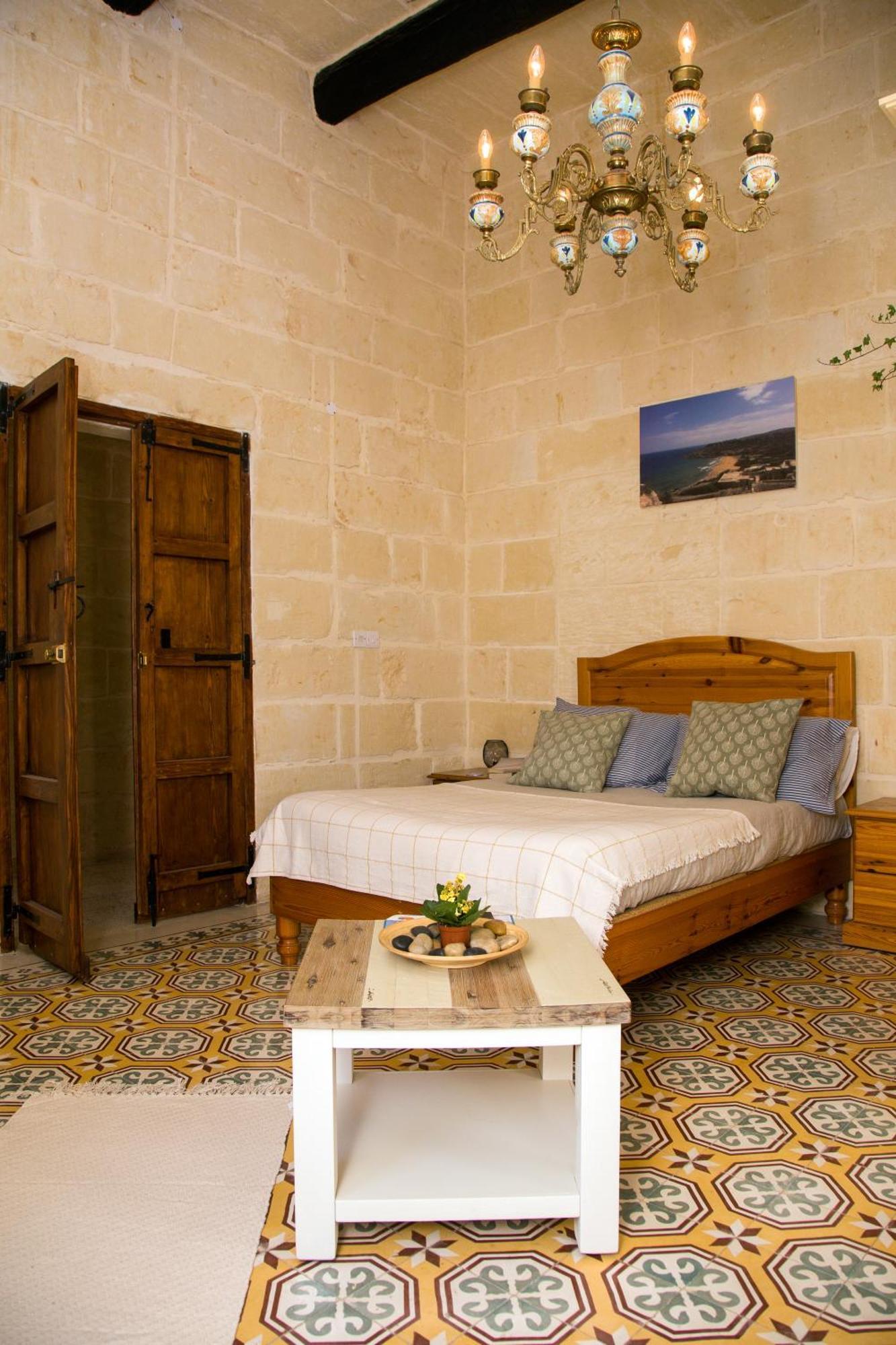 A La Maison B&B Xagħra Exterior foto